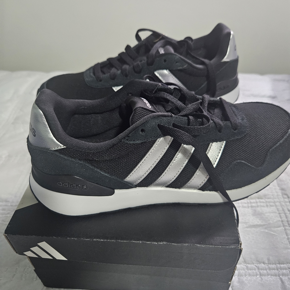 Adidas Women's Black and Silver Run 60s 4.0 Sneakers